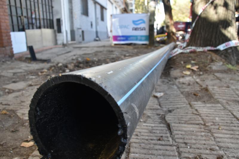 Barrio Hipódromo: avanzan las obras para mejorar el servicio de agua